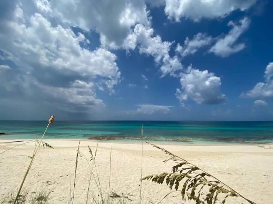 Beach'Nbarefoot Nassau Buitenkant foto
